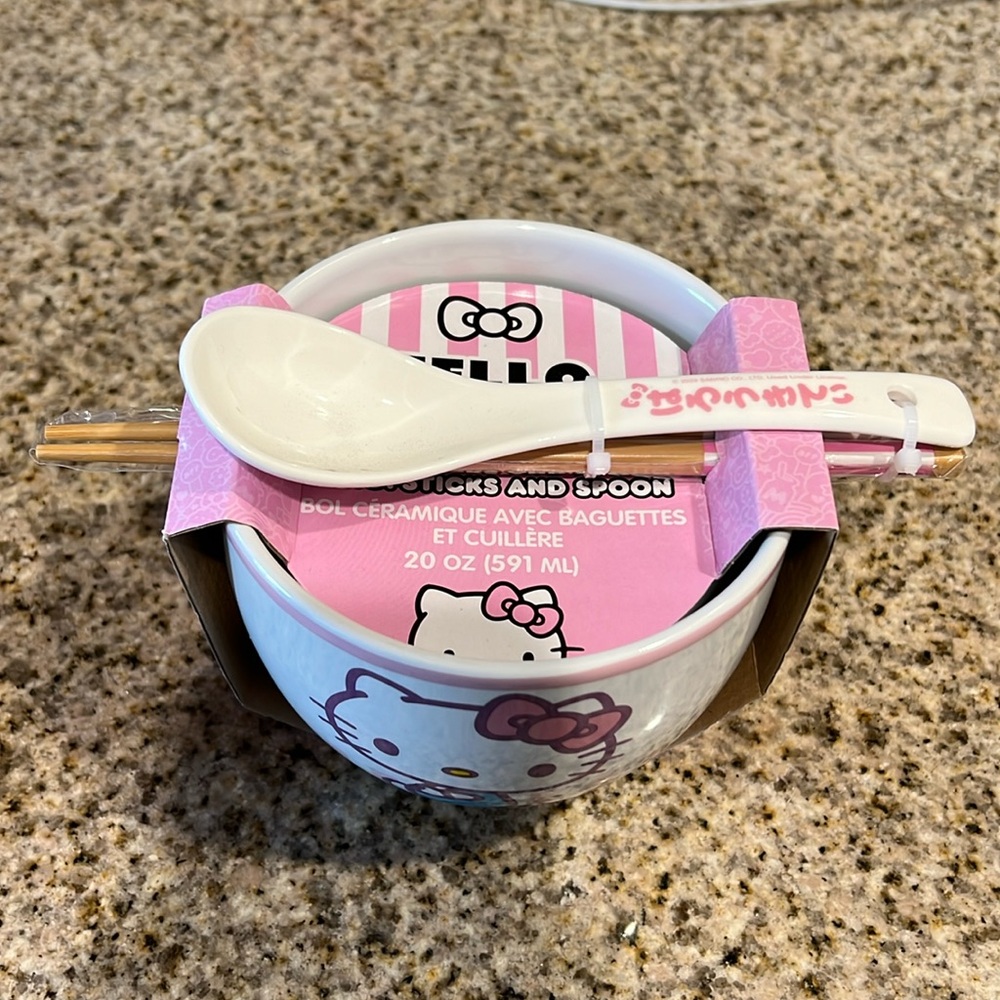 Hello kitty chopsticks and spoon